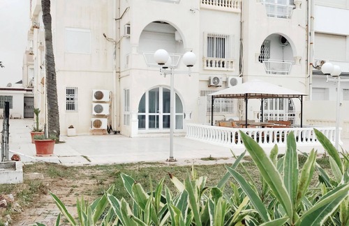 Hammam Sousse Apartment | Beachfront apartment with sea view