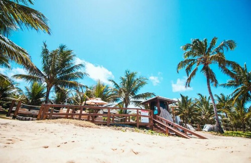 Maguari-Cajui Apartment | Beachfront apartment in Muro Alto with resort-like facilities and incredible views
