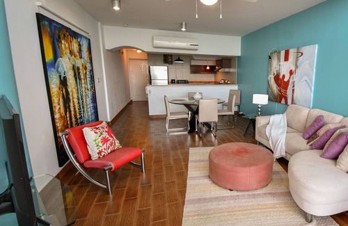 Playa Blanca Apartment | Beachfront Apartment in Farallón