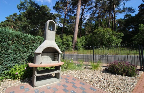 Zempin Apartment | Beachfront apartment w. Terrace, sauna, wallbox, perfect for child+dog, fully fenced