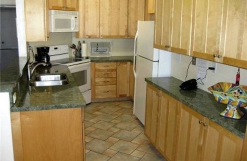South Oceanside Condo | Beachfront - Awesome Ocean Views - 2 weeks or longer and save!