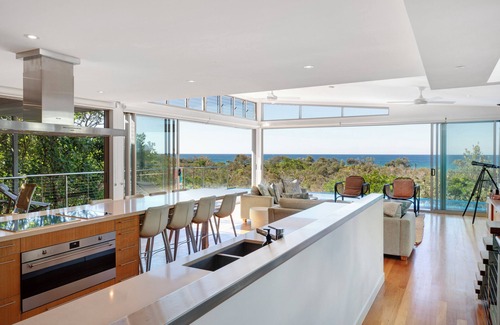Coolum Beach House | Beachfront Bliss @ Peregian Beach
