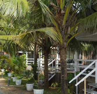 Canacona House | Beachfront Bliss