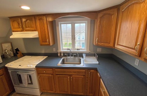 Old Lyme House | Beachfront Bliss , Inviting 3 bedroom + loft at Hawks Nest Beach!