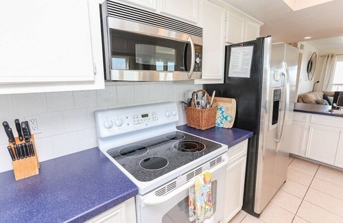 Pointe San Luis House | Beachfront Bliss: Steps to beach/Views, sleeps 14