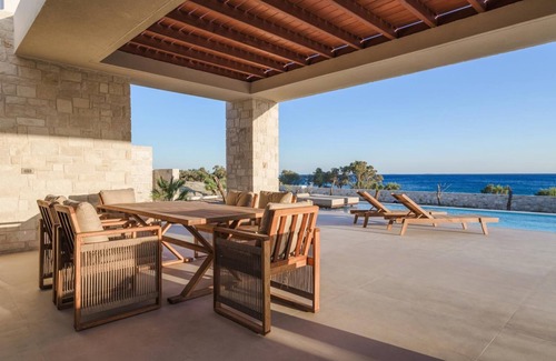 Ierapetra Villa | Beachfront Brand New Villa