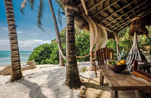 Soliman Bay House | Beachfront Bungalow in Soliman Bay