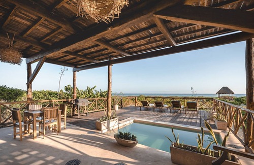 Chuburna Puerto House | Beachfront Casa Chuburná Dunas
