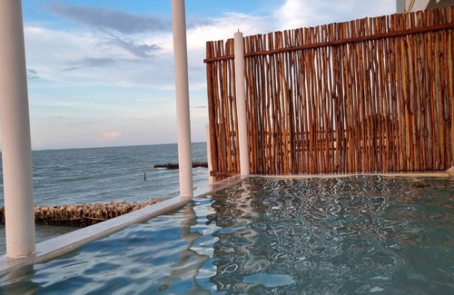 Chelem House | Beachfront Comfort at Casa Las Gaviotas, Chelem