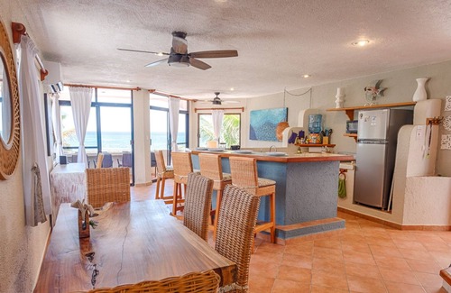 Akumal Condo | Beachfront condo with amazing views! AC, WiFi, and daily maid service!