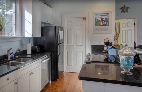Melrose on the Beach House | Beachfront Cottage on Daufuskie Island
