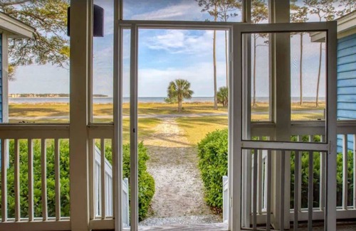 Melrose on the Beach House | Beachfront Cottage on Daufuskie Island