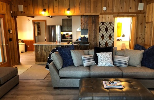 Harbor Springs House | Beachfront Cottage on Lake Michigan in Goodhart along M-119 Tunnel of Trees