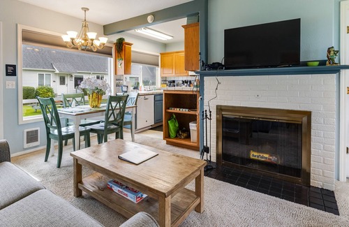 Seaside Cottage | Beachfront Cottage w/Ocean Views, Free WiFi, Shared Heated Pool, Wood Fireplace