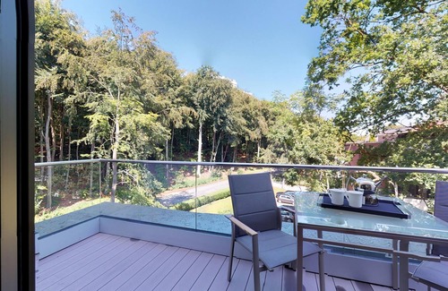 Timmendorfer Strand Apartment | Beachfront, luxurious vacation apartment 3.06 with balcony - dog-friendly