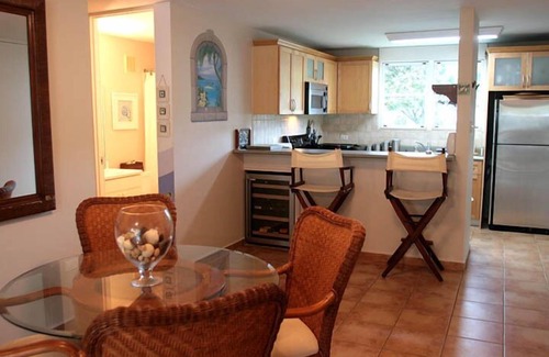 Zarzal Apartment | Beachfront, Elegant Garden Apt 2BR-2BA by Rainforest