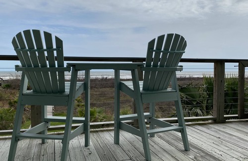 Freeport House | BEACHFRONT FAMILY HOME. PRIVATE DUNEWALK.nLONG-TERM WINTER RENTALS - DISCOUNTS.