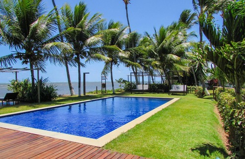 Porto de Pedras House | Beachfront house on the Route of Miracles