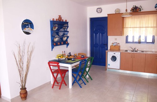 Kalavarda House | BEACHFRONT HOUSE WITH MAGICAL SUNSETS