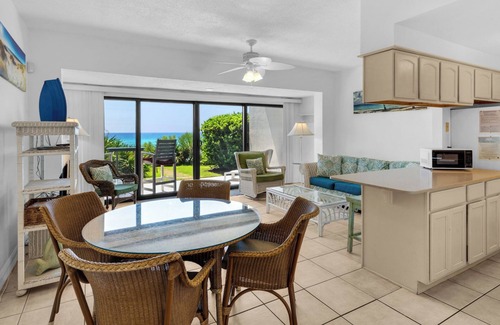 Seagrove Beach Condo | Beachfront in Seagrove Beach + Free Tickets: Bikes, Dolphin Cruise & More!