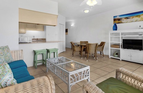 Seagrove Beach Condo | Beachfront in Seagrove Beach + Free Tickets: Bikes, Dolphin Cruise & More!