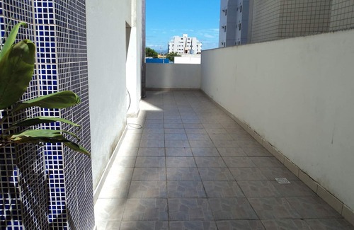 Praia de Itaparica Apartment | Beachfront Itaparica Beach w/private pool area, great for kids and pets