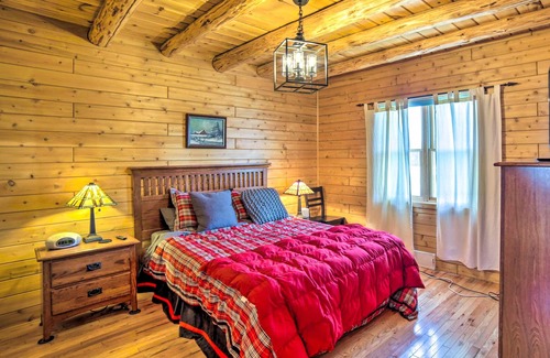 Garth Point Cabin | Beachfront Lake Michigan Log Cabin with Sauna!