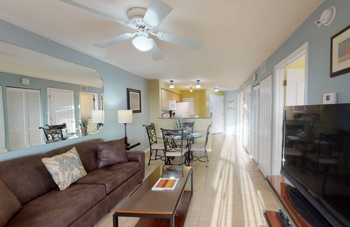 Treasure Island Condo | Beachfront Location. Close to Activities, Shops and Restaurants. Modern and Updated.