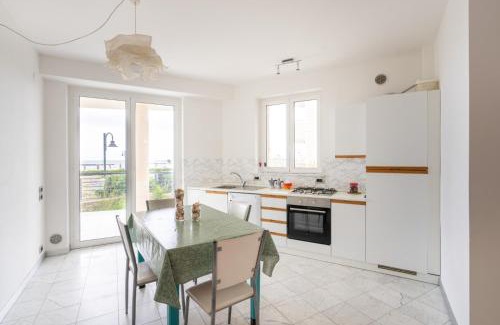 Roseto degli Abruzzi Apartment | Beachfront Luxurious Newly Built 2-Bed Flat with Stunning Sea Views & Terrace