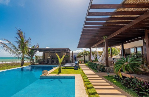 Taiba Villa | Beachfront Mansion in Taíba - Cea003