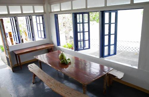 Buenavista Villa | Beachfront Mediterranean Villa with Pool