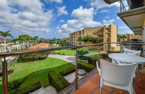 Oranjestad-West Condo | Beachfront Oceania 2BR condo on crystal-clear waters &white sands of Eagle Beach