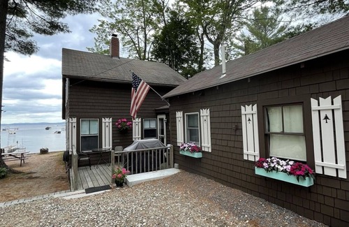 Sebago Villa | BEACHFRONT ON LONG BEACH,SEBAGO LAKE
