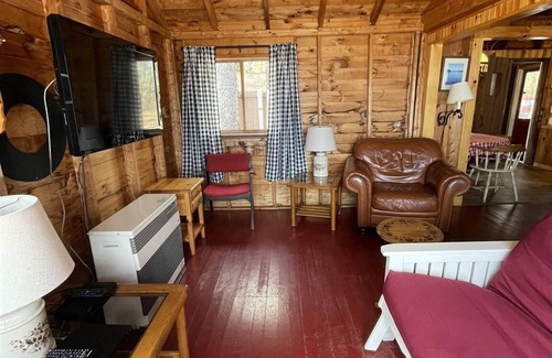 Standish Villa | BEACHFRONT ON SEBAGO LAKE