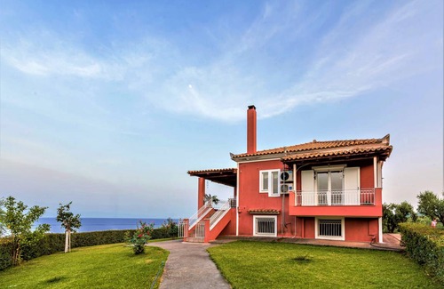 Messini House | Beachfront Panoramic Seaview - Galini Estate