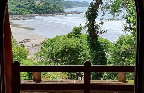 San Juan del Sur House | BEACHFRONT PARADISE IN ROMANTIC NATURE - BAY VIEW - POOL - DIRECT BEACH ACCESS