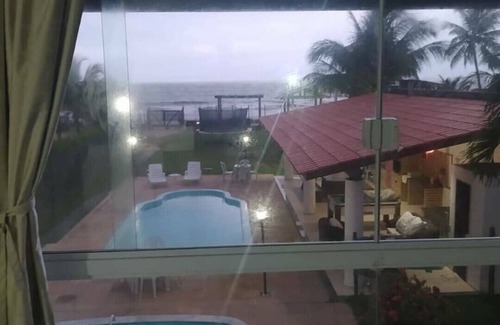 Vera Cruz House | Beachfront paradise with 9 bedrooms.