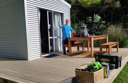 Shakespeare Bay House | Beachfront Paradise Retreat in your own Private Bay and Floating Jetty