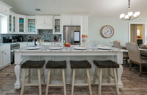 Gulf Shores House | Beachfront Paradise! Beautiful open floorplan Gulf Shores Beach House