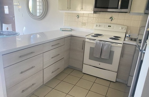 Manati Condo | Beachfront Paradise With Amazing Ocean Views! Private access to Beach. Wifi
