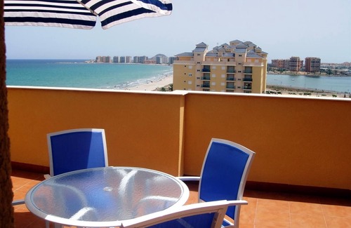 San Javier House | Beachfront Penthouse with Wi-fi & Pool