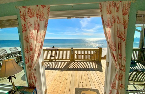 Surf Side Shores House | Beachfront, Pet Friendly w/Amazing views
