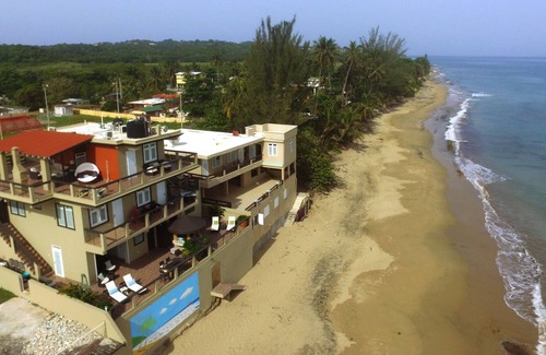 Rio Grande House | ★ Beachfront ★ Private Pool ★ King Bed ★ AC ★ WiFi ★ Laundry ★ Gated Parking ★