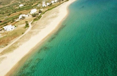 Plaka Apartment | Beachfront Private Suites at Kalais - Stunning Sea & Sunset Views, Bus Stop Outside, Easy Naxos Town Access, Free Beach Chairs