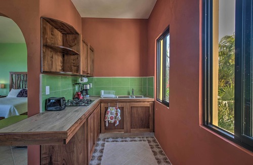 El Placer Apartment | Beachfront Quintana Roo Apartment w/Ocean Views!