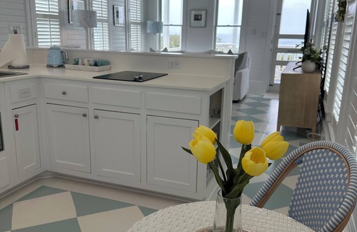 Seaside House | Beachfront Spectacular picture perfect renovation in Seaside
