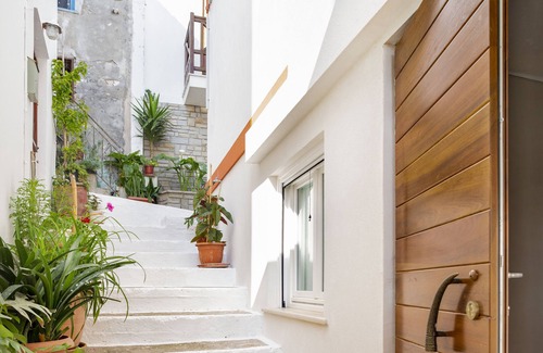 Kokkari Apartment | Beachfront Studio in Kokkari Samos