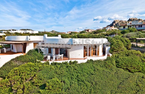 Santa Reparata Villa | Beachfront villa on the first row with lovely view