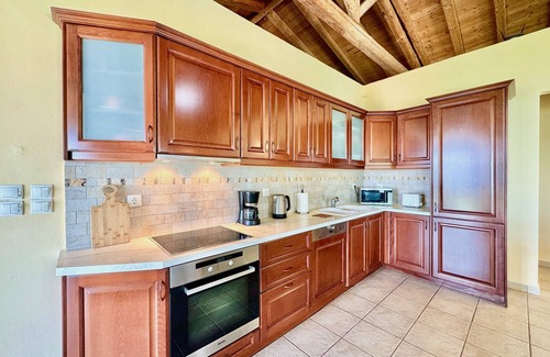 Acharavi Villa | Beachfront Villa Calypso with private pool