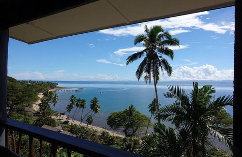 Savusavu House | Beachfront Villa - Private Infinity Pool, Spectacular Views